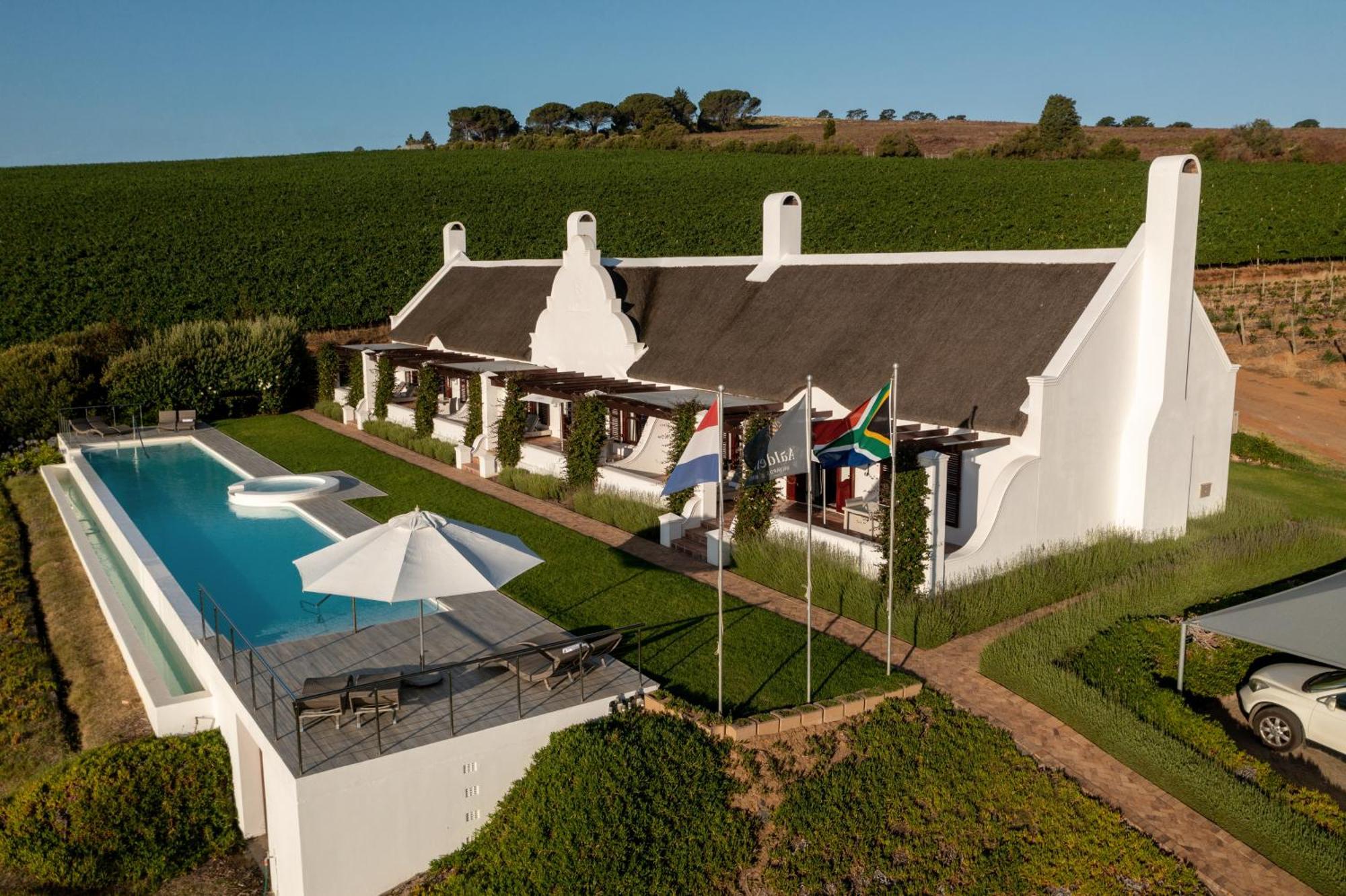Aaldering Luxury Lodges Stellenbosch Exterior photo